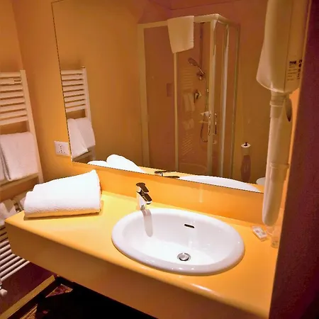 Hotel Diana Lucca
