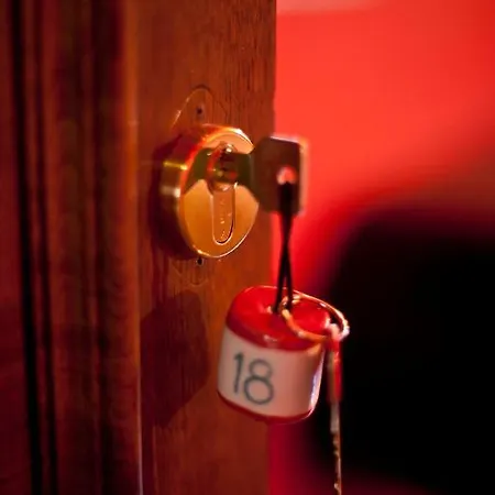 Diana Hotel 2*